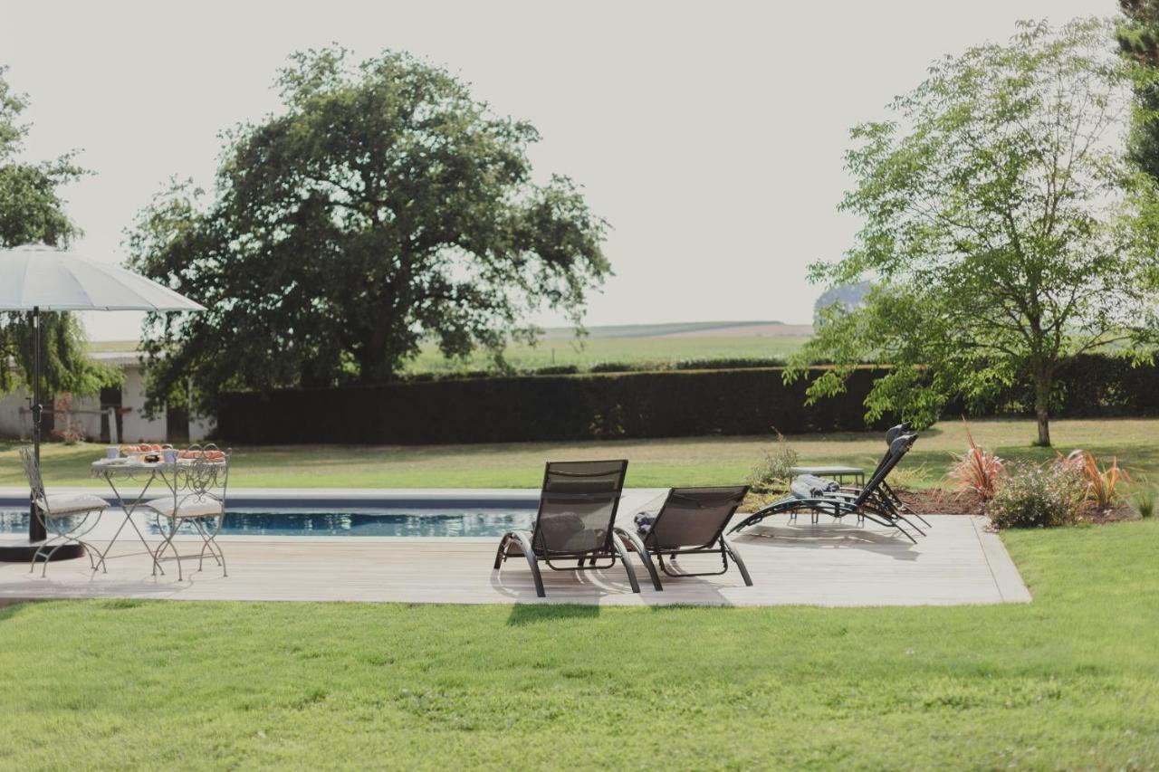 Bed and Breakfast Domaine De Jouarre Esterno foto