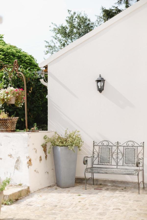 Bed and Breakfast Domaine De Jouarre Esterno foto